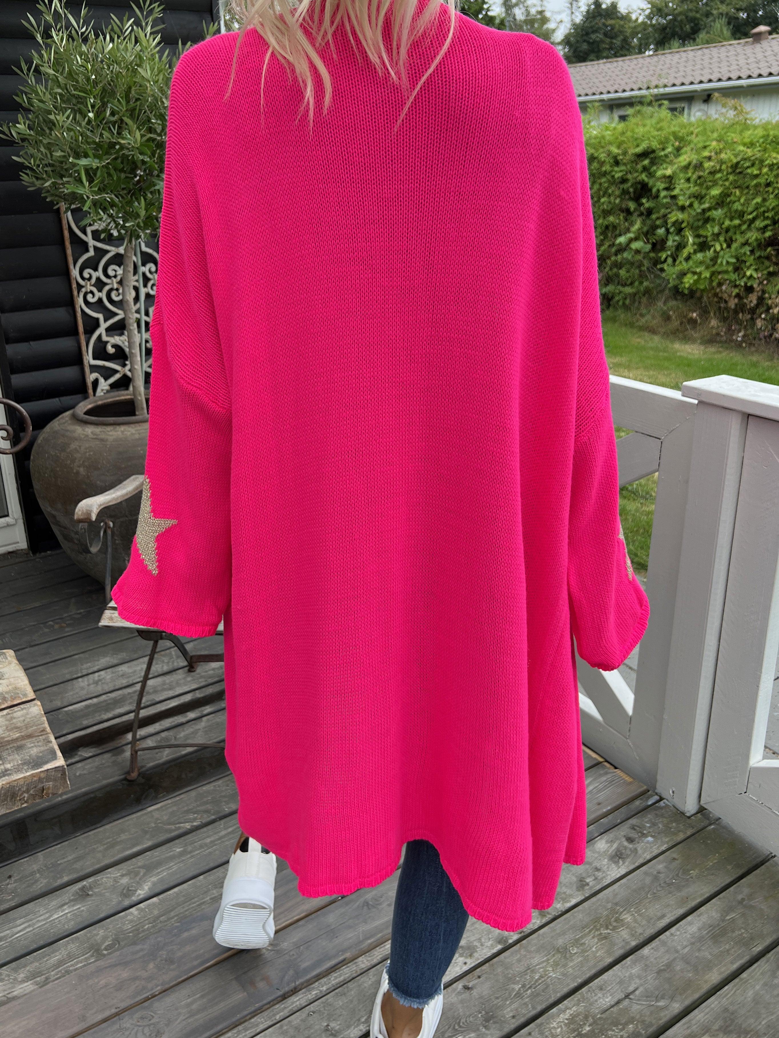 Lowa - Strik cardigan med stjerne på ærmet